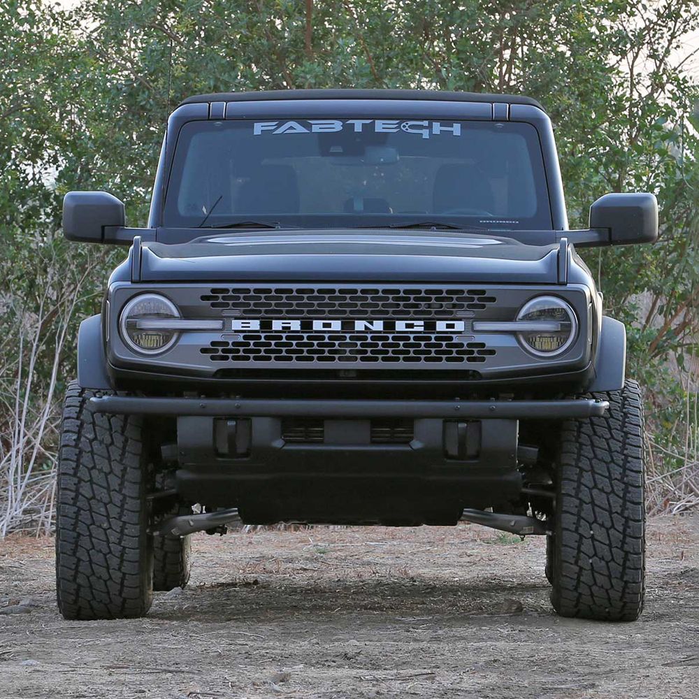 Fabtech 4" UCA Lift Kit Uniball With Dirt Logic 2.5 Coilovers | 4-Door | Bronco 2021+