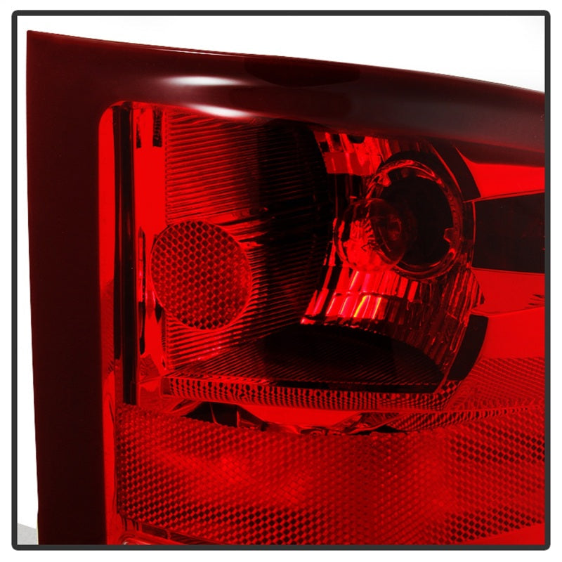 xTune GMC Sierra 07-13 Passenger Side Tail Lights - OEM Right ALT-JH-CSIL07-OE-R