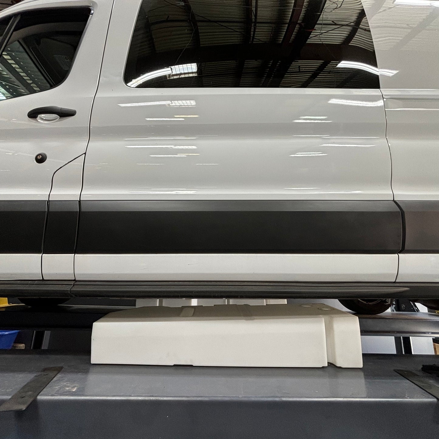 22 Gallon Drivers Side Undercarriage Fresh/Grey Water Tank for 2015-2025 Ford Transit 148" & 148" EXT