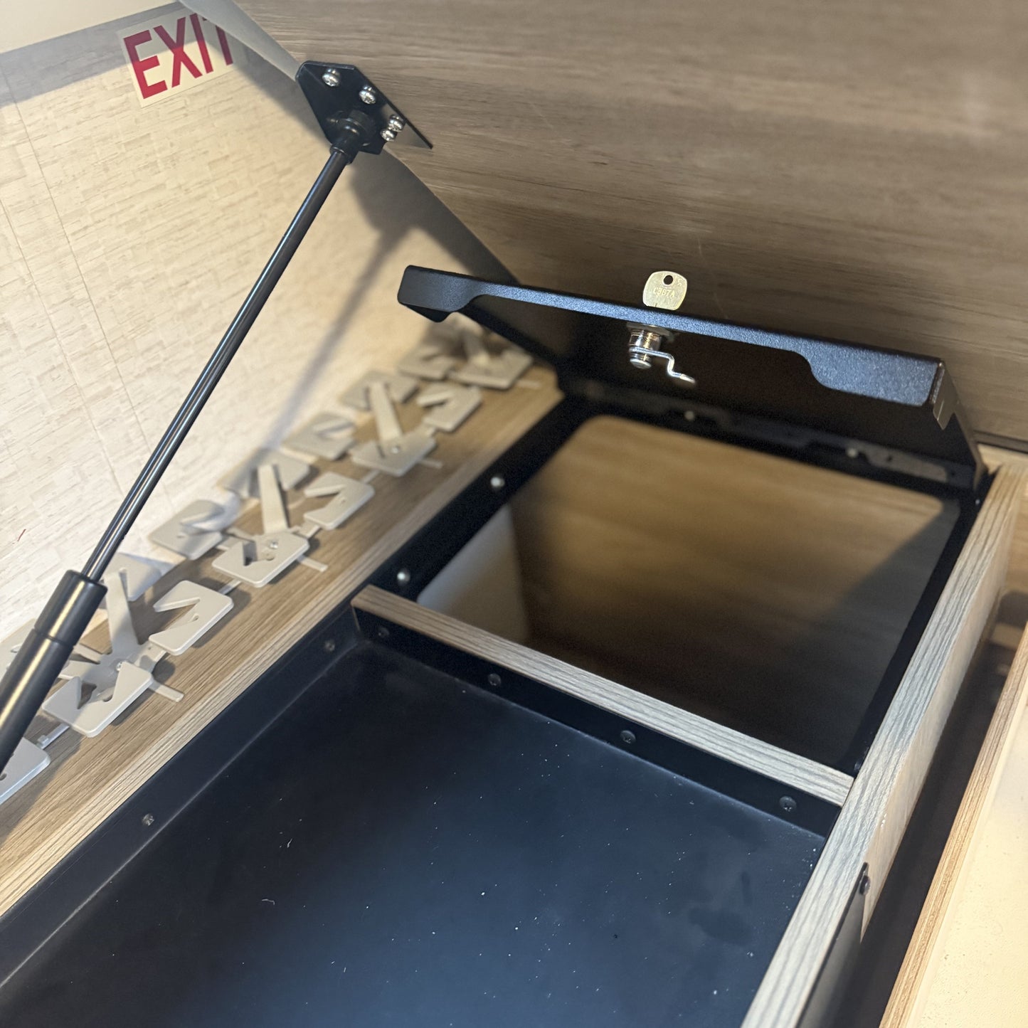Ekko Under Bed Locking Door