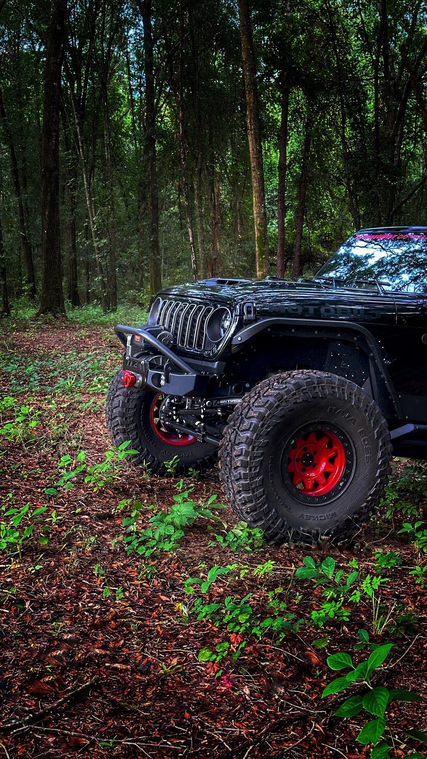 Gladius Frame Chop Bumper with Bull Bar for Jeep JK/JL/JT - fits WARN M8274 - Motobilt-MB1238-B