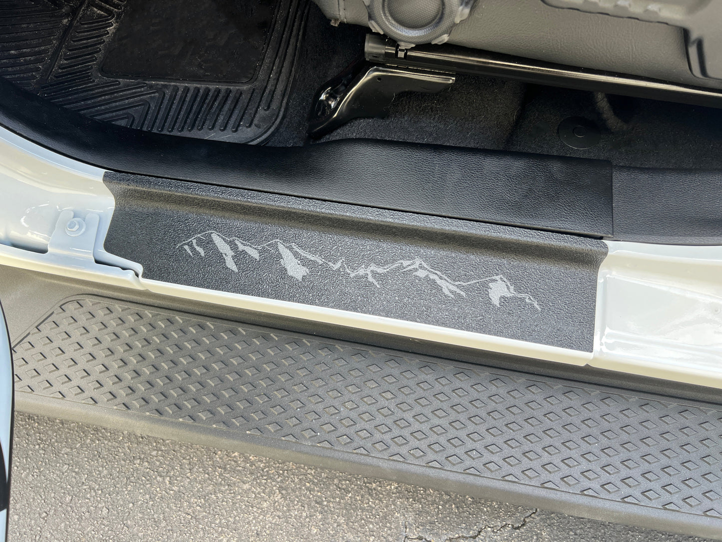 Textured Door Sill Protection Overlays Fits 2019-2026 Jeep Gladiator