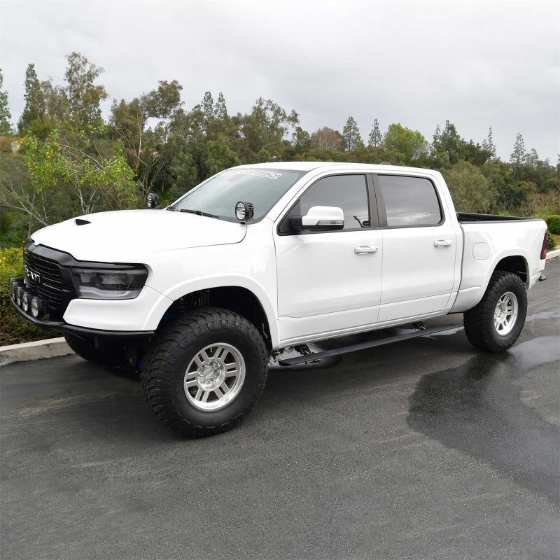 Westin 19-25 RAM 1500 Crew Cab (Excl. 2019+ 1500 Clsc.) Pro-e Running Boards - Tex. Blk