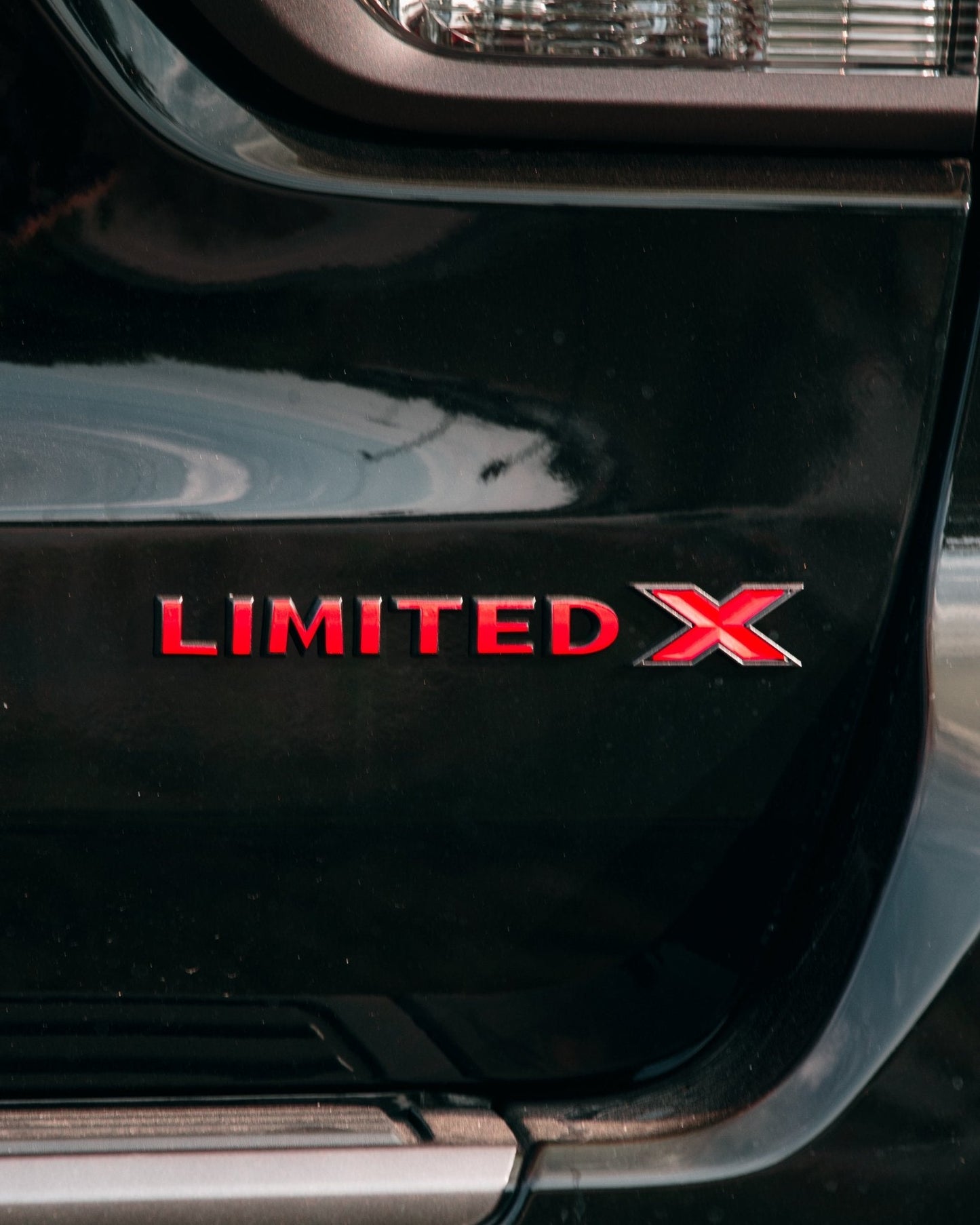 LIMITED X Emblem Overlay Decal | fits 19-22 Grand Cherokee WK2